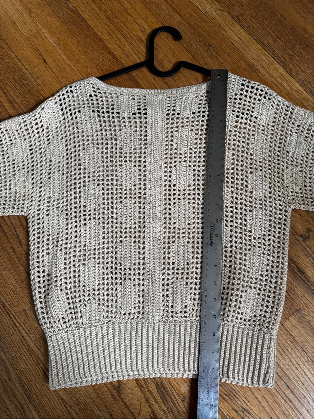 Vintage Hand Made Women’s Cream Open-Knit top